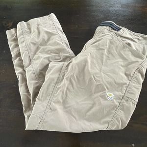 Moutain Hardwear Mens Belted Hiking Cargo Pants Khaki Tan Size L Logo Pockets